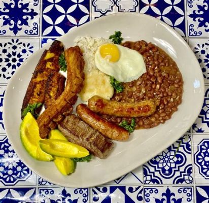  Bandeja Paisa, Mê hoặc bởi sự kết hợp giữa vị cay nồng của ají và độ béo ngậy của chicharrón!