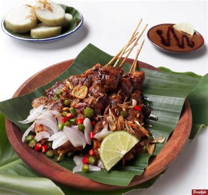  Sate Ayam Madura: Nướng Chậm Rãi Từ Lửa Than Tre Và Thêm Vị Khói Bóng Mây Trời